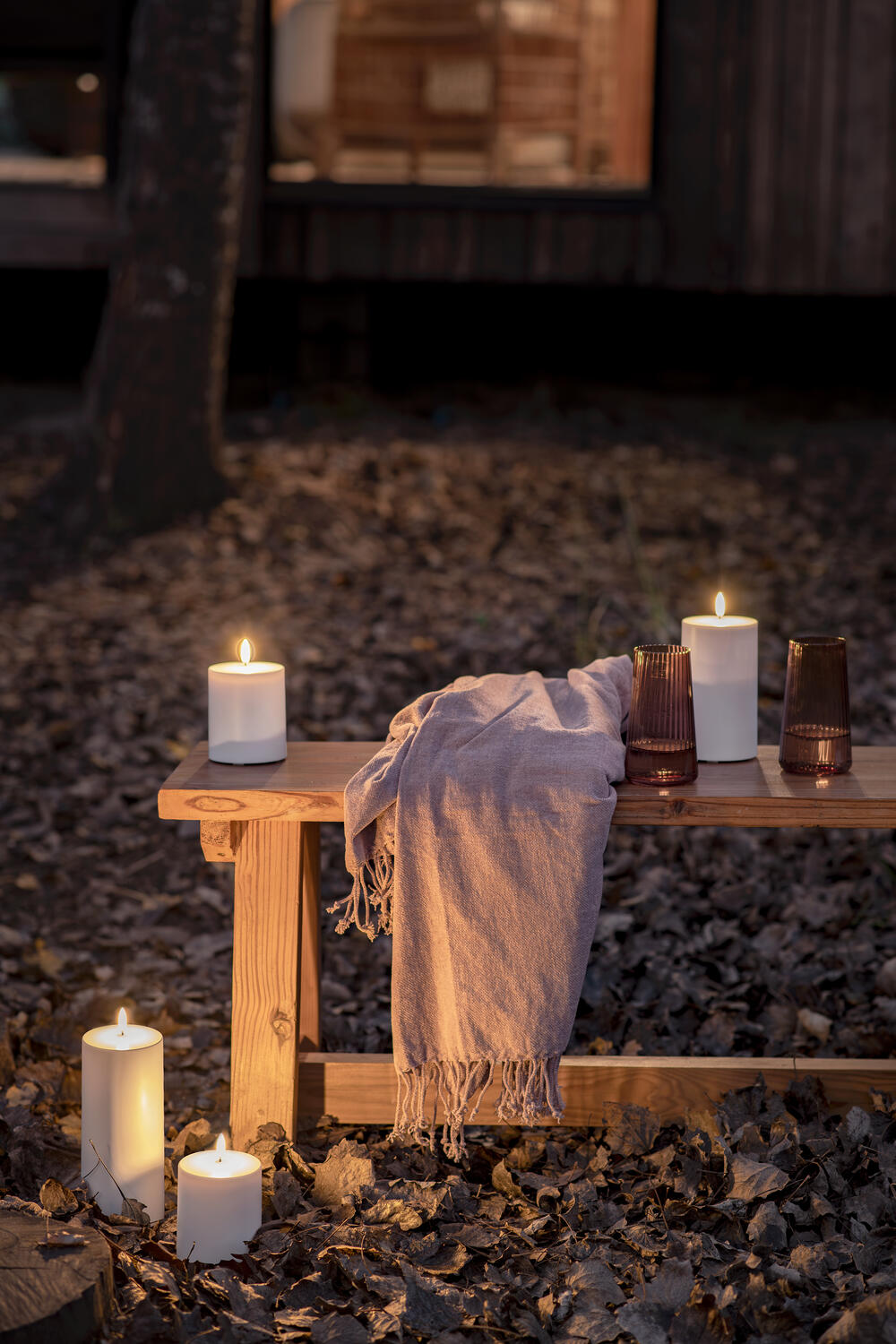 Outdoor LED lys, hvid - H20 cm.